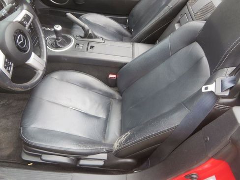 Used 2008 MAZDA MX-5 Miata Grand Touring w/ Premium Pkg image 22