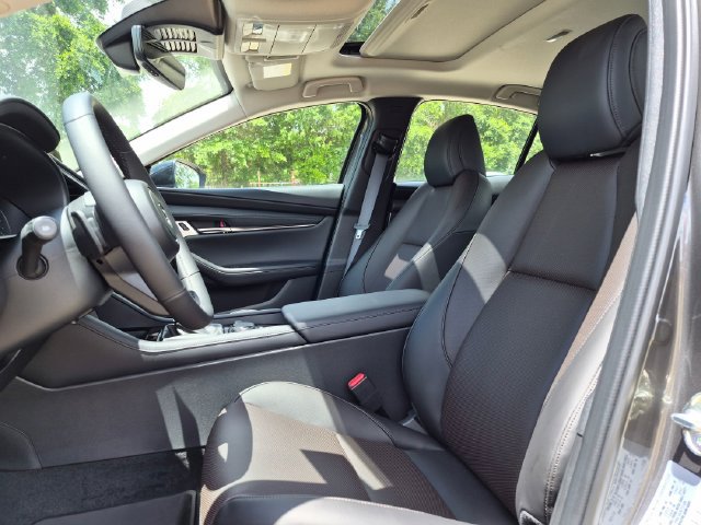 New 2026 MAZDA MAZDA3 2.5 Turbo Sedan w/Premium Plus AWD/4WD image 13