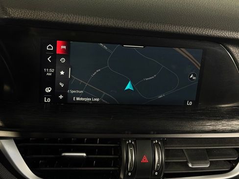 Used 2022 Alfa Romeo Stelvio Sprint image 33