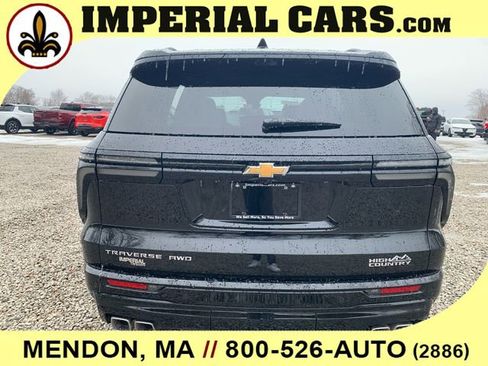 New 2026 Chevrolet Traverse High Country w/ LPO, Floor Liner Package AWD/4WD image 10
