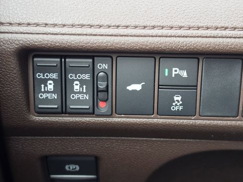 New 2026 Honda Odyssey Elite image 18