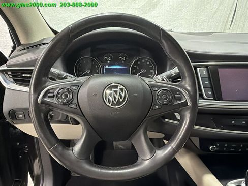 Used 2018 Buick Enclave Premium w/ Experience Buick Package AWD/4WD image 4