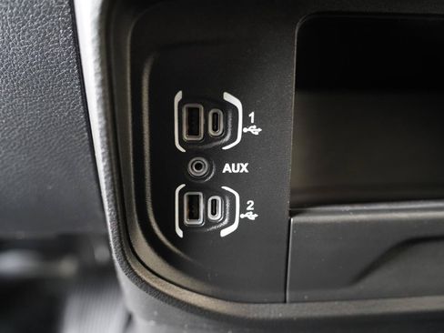 Used 2024 RAM 2500 Laramie w/ Safety Group AWD/4WD image 26