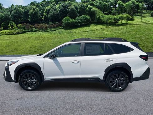 Certified 2025 Subaru Outback Onyx Edition w/ Popular Package #2 image 2