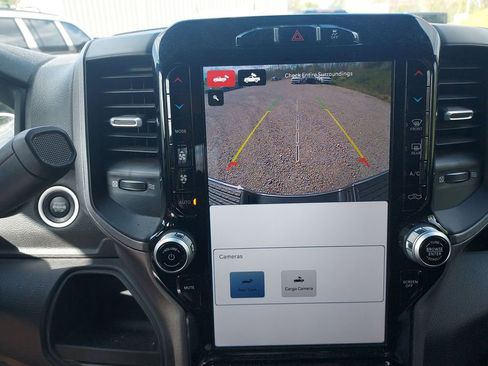 Used 2023 RAM 2500 Tradesman image 23