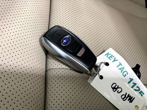 Used 2023 Subaru Outback Limited image 19