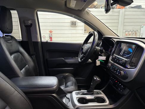 Used 2018 Chevrolet Colorado ZR2 image 25