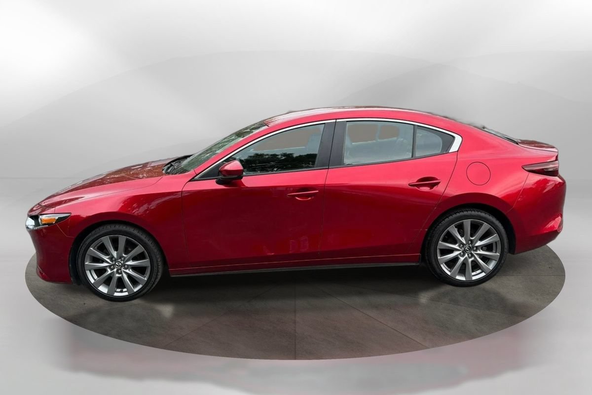 Used 2021 MAZDA MAZDA3 s FWD image 2