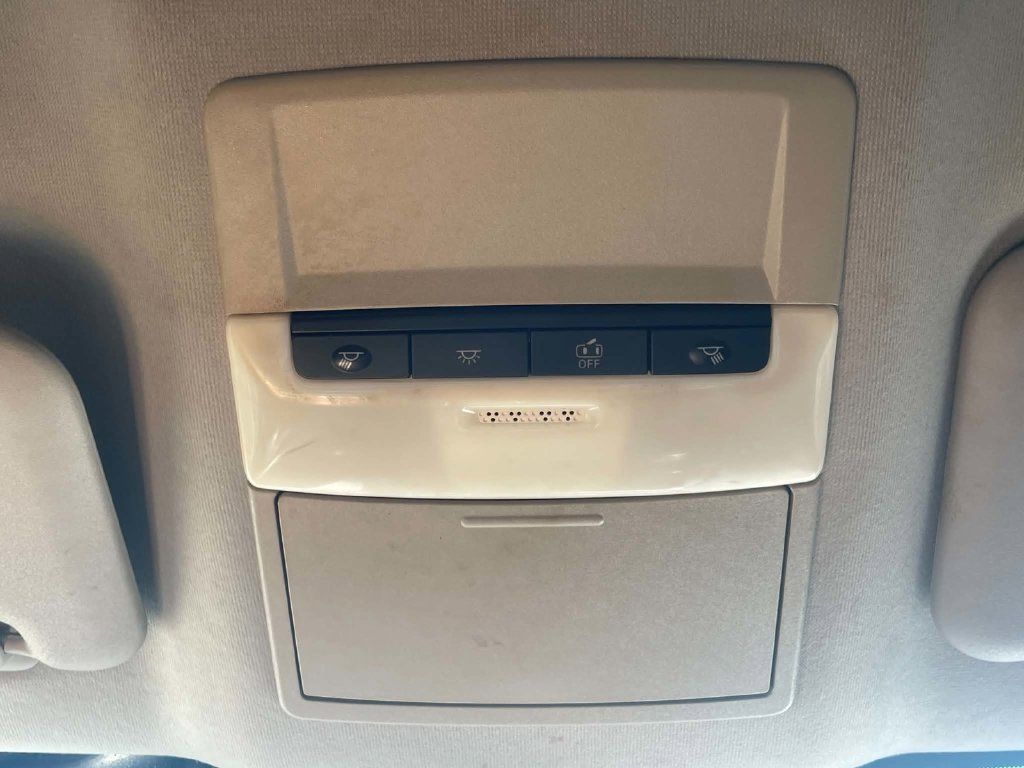 Used 2024 Nissan Sentra SV FWD image 22