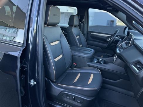 Used 2023 GMC Yukon XL AT4 image 14
