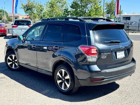 Used 2018 Subaru Forester 2.5i Premium AWD/4WD image 7