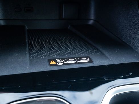 New 2026 Chevrolet Traverse LT w/ Midnight/Sport Edition image 24