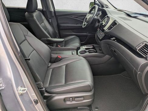 Used 2019 Honda Pilot Elite image 23