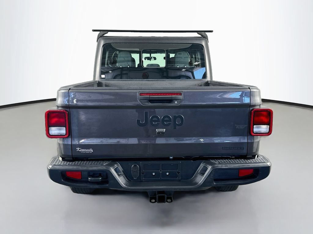 Used 2020 Jeep Gladiator Sport AWD/4WD image 6