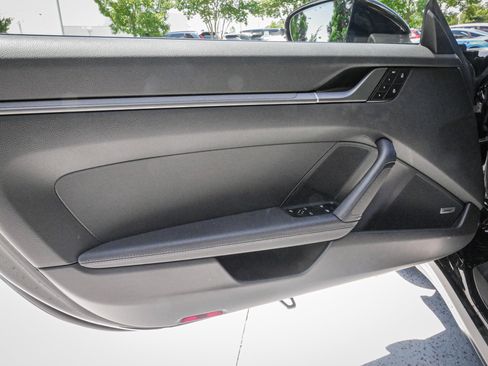 Used 2024 Porsche 911 Carrera RWD image 14