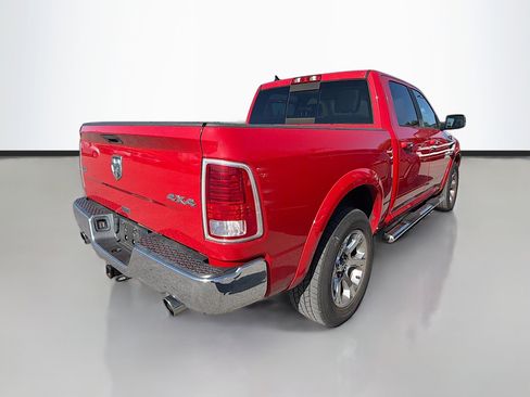 Used 2017 RAM 1500 Laramie image 9