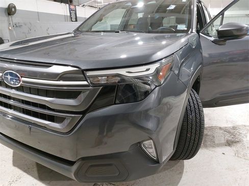 Used 2025 Subaru Forester Premium w/ Convenience Package #1 image 33