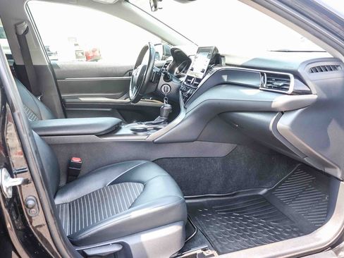 Certified 2023 Toyota Camry SE FWD image 20