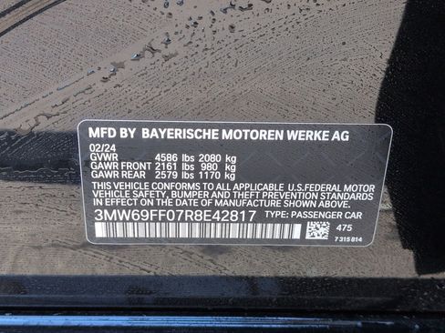 Certified 2024 BMW 330i Sedan w/ Convenience Package image 32