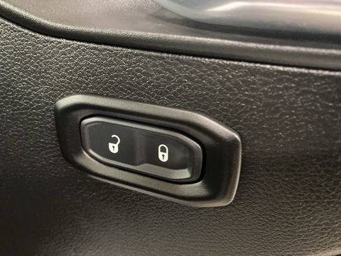 Used 2021 Jeep Wrangler Unlimited Sport image 20