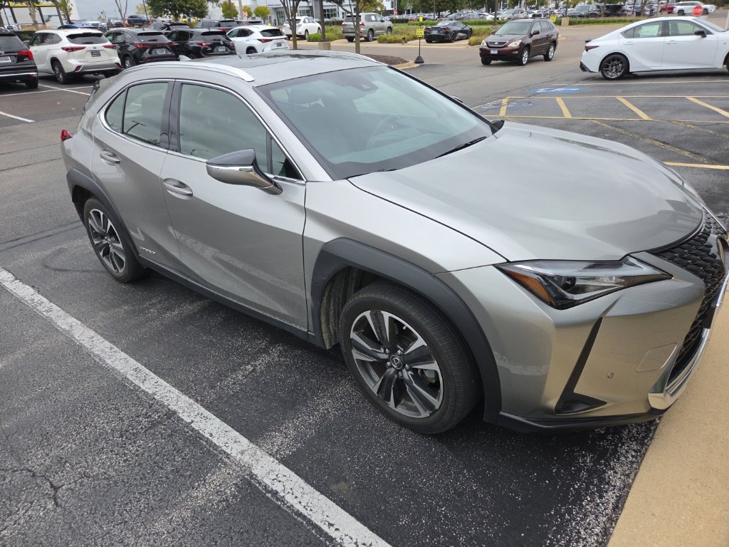 Used 2020 Lexus UX 250h w/ Premium Package AWD/4WD image 3
