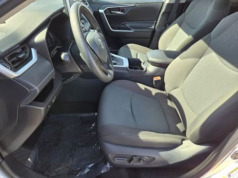 Certified 2025 Toyota RAV4 XLE image 10
