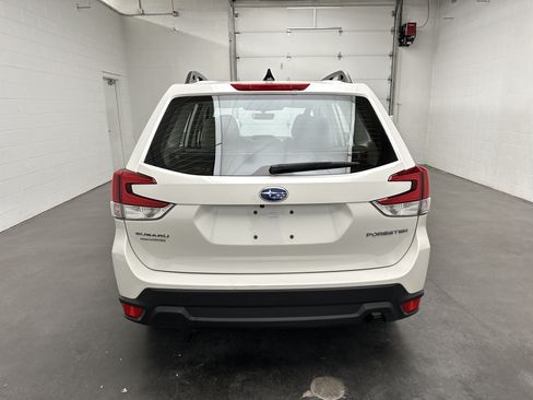 Used 2024 Subaru Forester AWD/4WD image 7