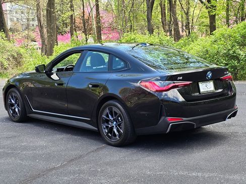 Used 2023 BMW i4 eDrive35 RWD image 4