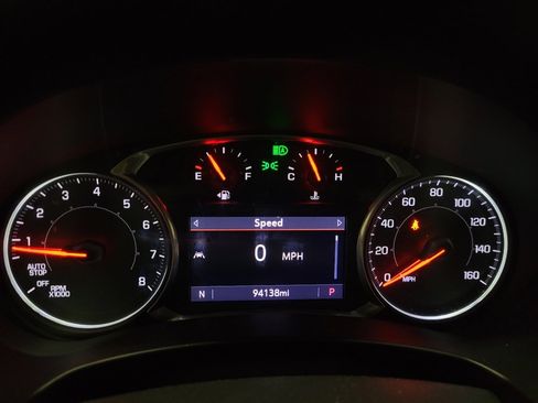Used 2020 GMC Terrain SLT AWD/4WD image 23