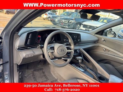 Used 2021 Hyundai Elantra SEL w/ Cargo Package image 26