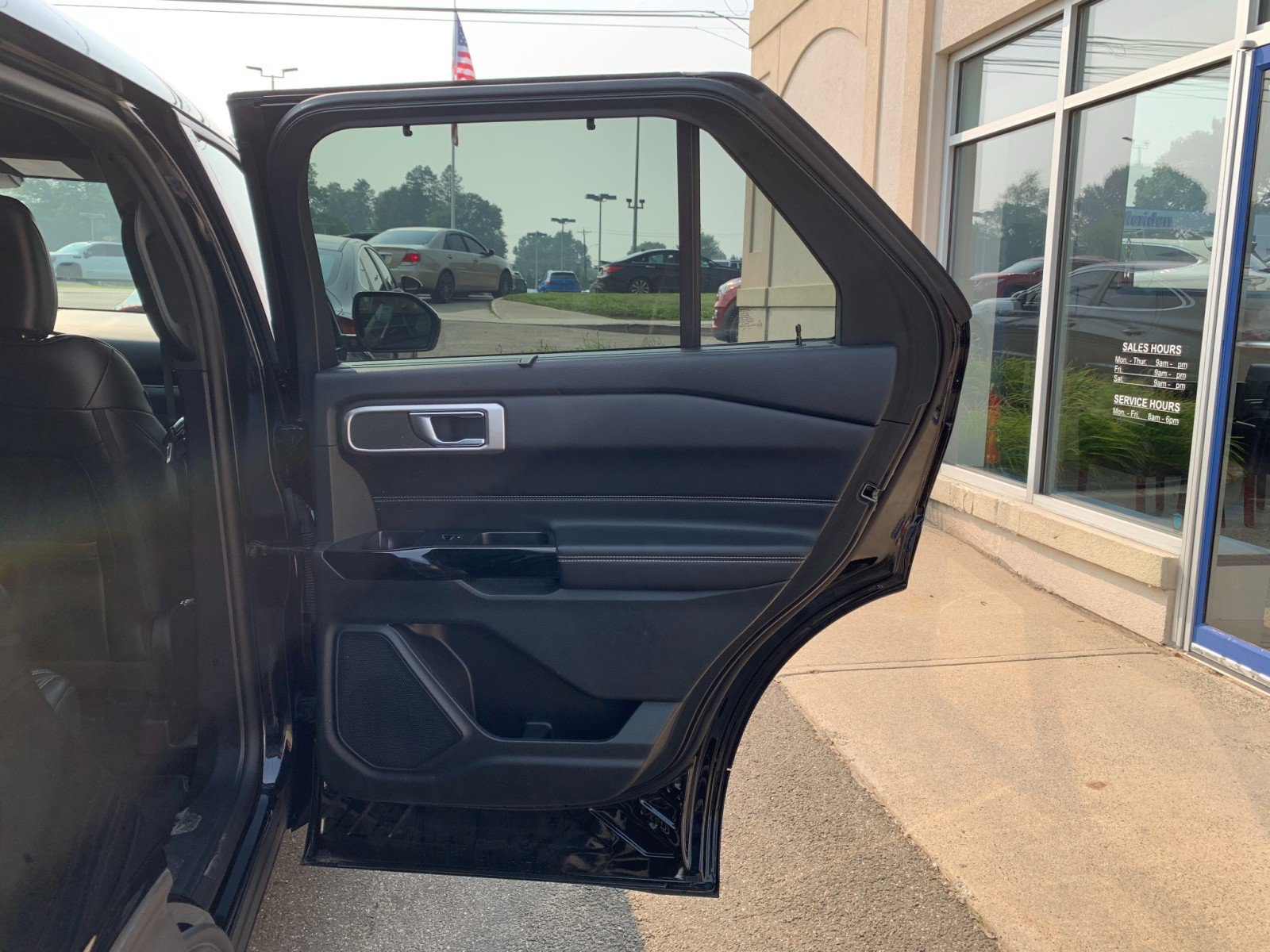 Used 2022 Ford Explorer ST AWD/4WD image 40