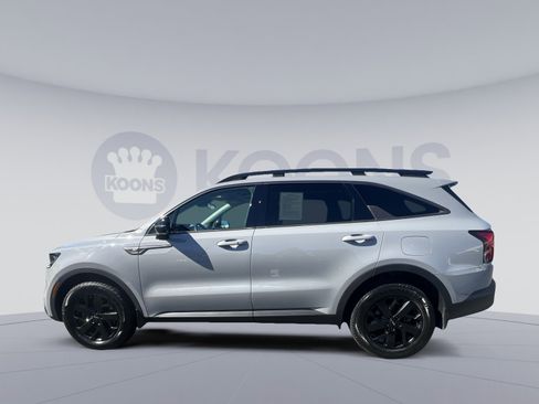 Used 2022 Kia Sorento S w/ Panoramic Sunroof Package AWD/4WD image 7