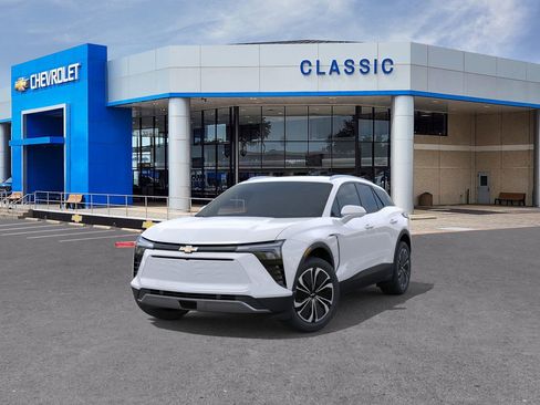 New 2026 Chevrolet Blazer EV LT image 8