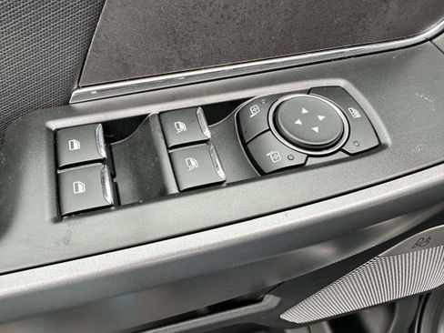 New 2025 Ford F150 XLT w/ Equipment Group 303A High image 10