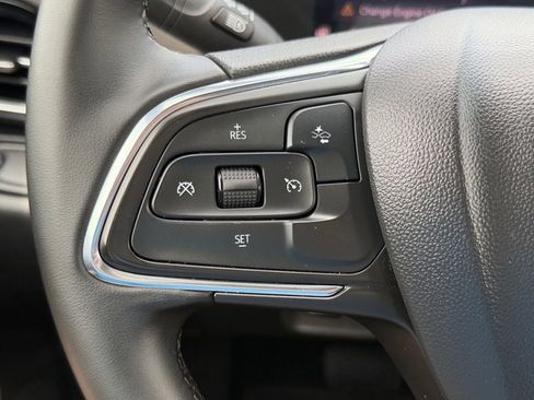 Used 2025 Buick Envista Sport Touring FWD image 21
