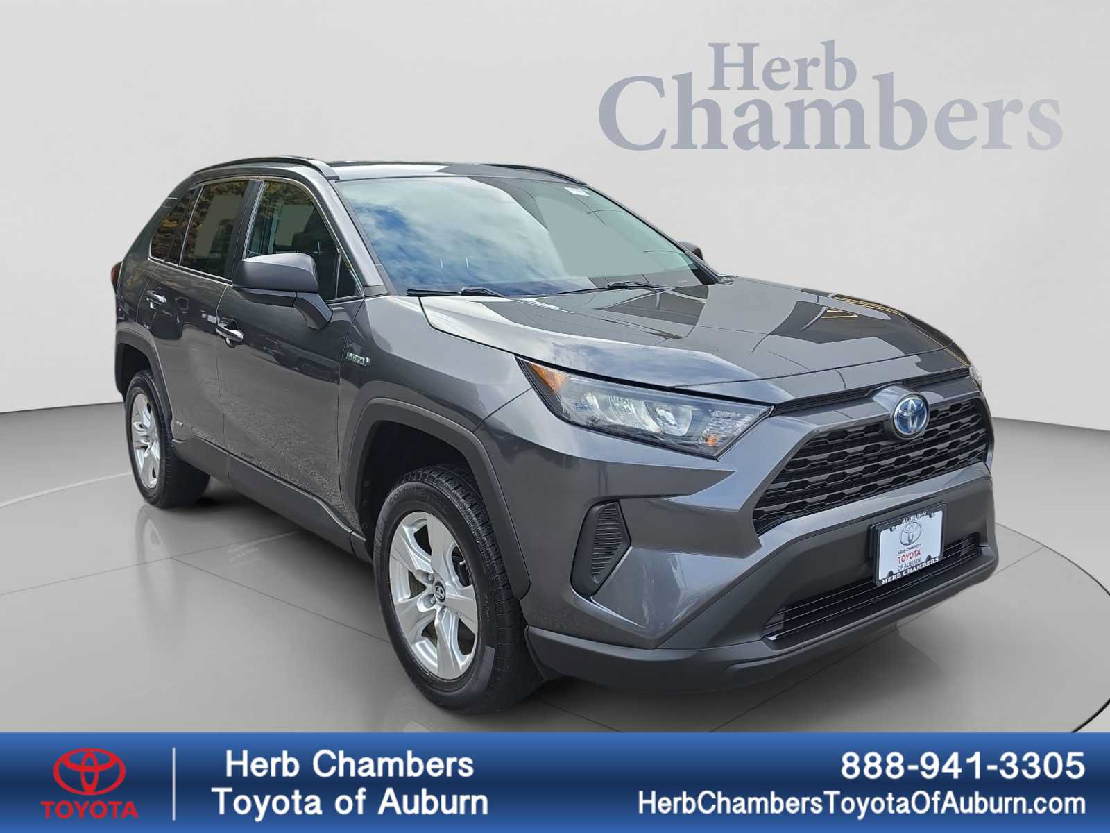 Used 2021 Toyota RAV4 LE AWD/4WD image 1