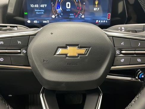 New 2026 Chevrolet Equinox LT w/ Convenience Package II AWD/4WD image 15