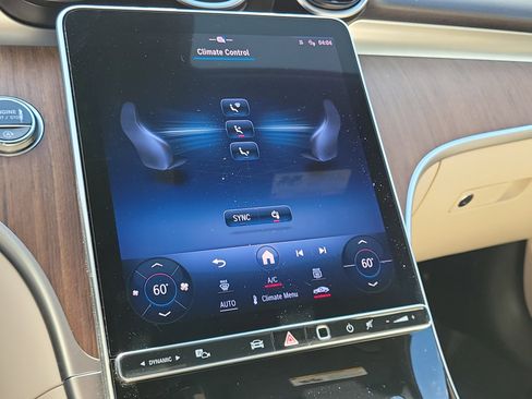 Used 2024 Mercedes-Benz C 300 Sedan image 25