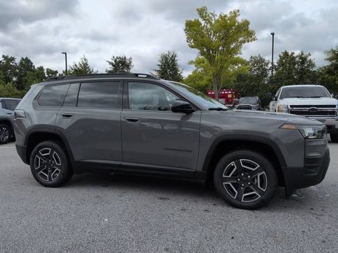 New 2026 Jeep Cherokee Laredo AWD/4WD image 2
