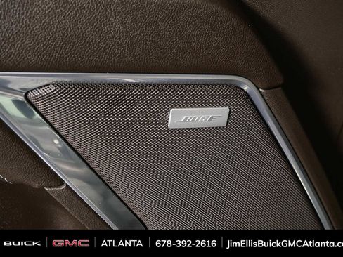 Used 2022 GMC Sierra 1500 SLT w/ SLT Premium Plus Package AWD/4WD image 7