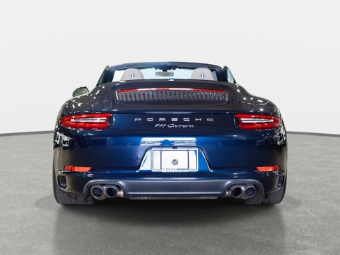 Used 2019 Porsche 911 Carrera image 17