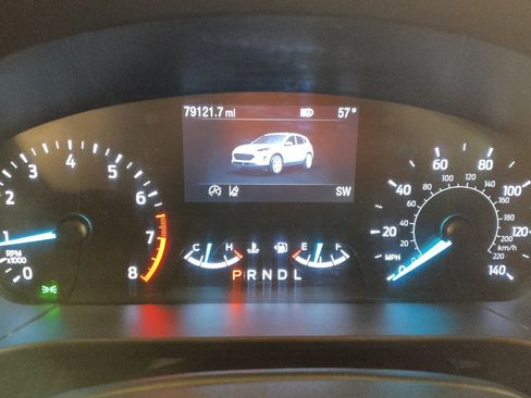 Used 2020 Ford Escape SE image 23