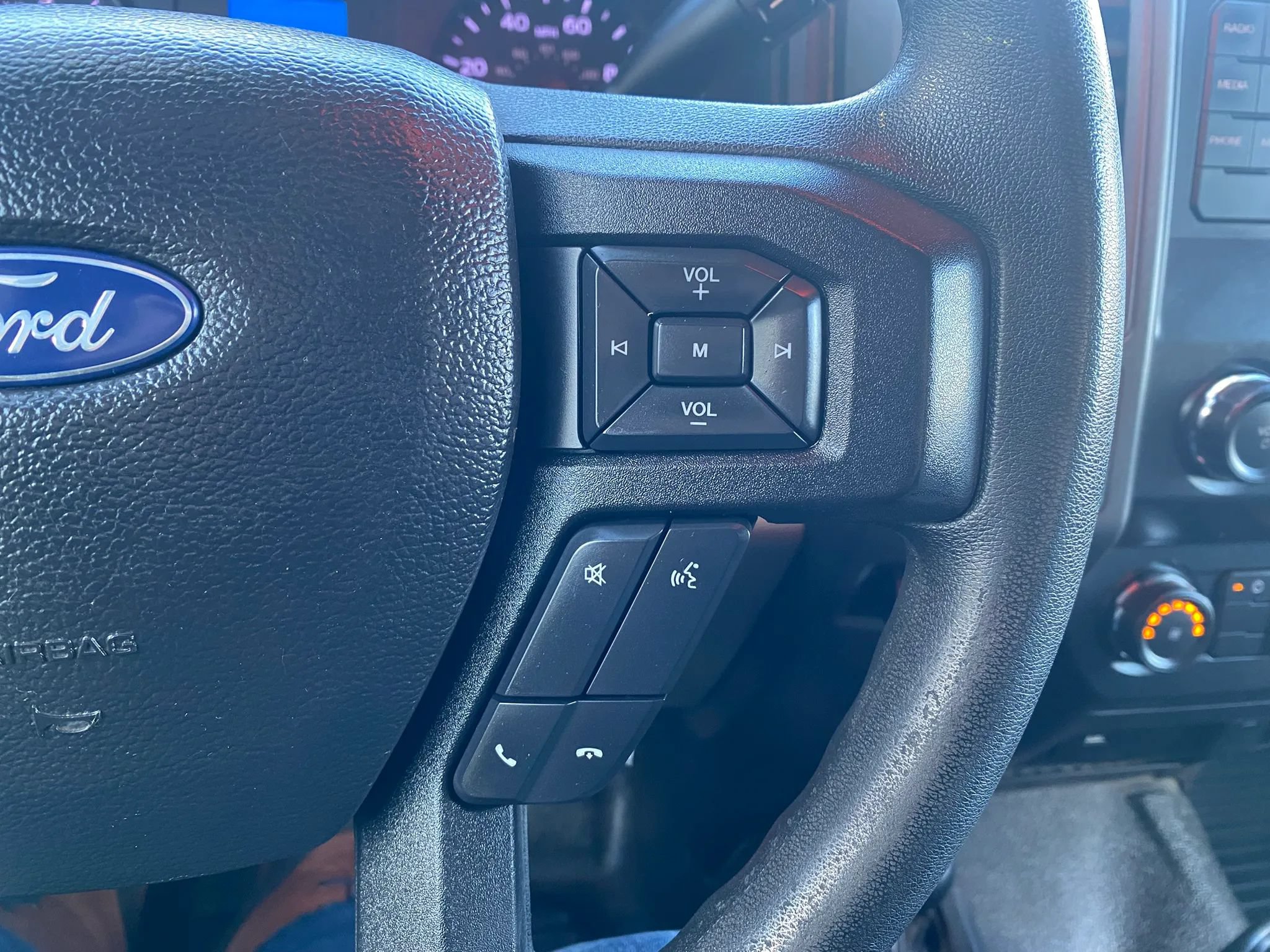 Used 2019 Ford F550 4x4 Regular Cab Super Duty image 19