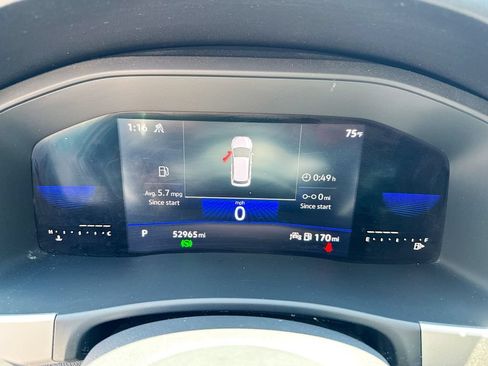 Used 2022 Volkswagen Atlas Cross Sport SE AWD/4WD image 12