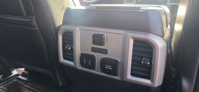 Used 2019 Ford F150 Lariat w/ Equipment Group 502A Luxury AWD/4WD image 14
