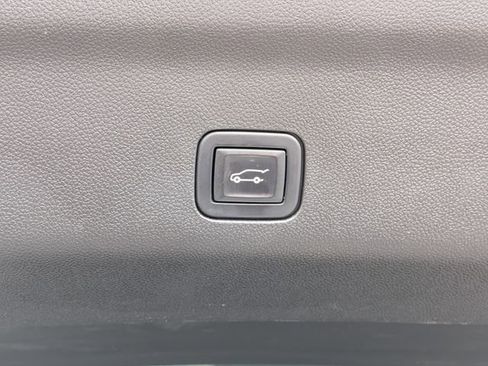 Used 2021 Chevrolet Tahoe High Country w/ Premium Package AWD/4WD image 30