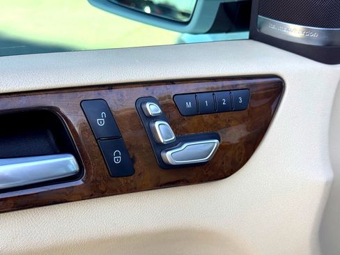 Used 2019 Mercedes-Benz GLS 550 4MATIC image 16