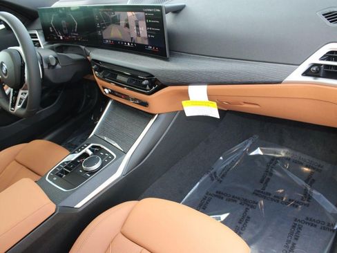 Used 2026 BMW 330i Sedan w/ M Sport Package image 35