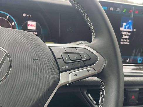 New 2026 Volkswagen Tiguan SE image 20