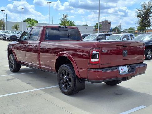 Used 2022 RAM 3500 Limited AWD/4WD image 2